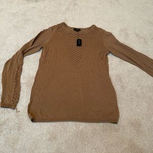 New! Limited top